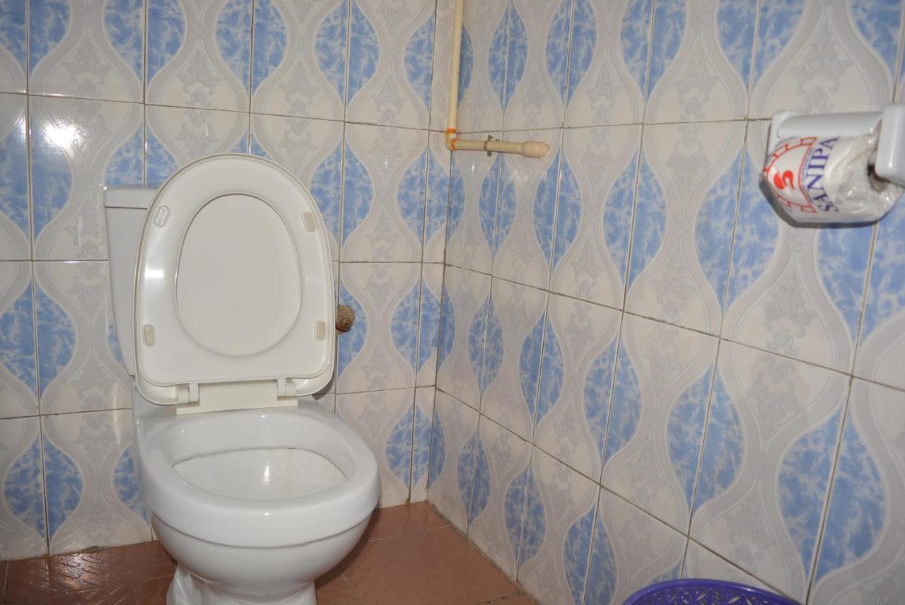مبيت وإفطار Abomey Chez Sabine المظهر الخارجي الصورة